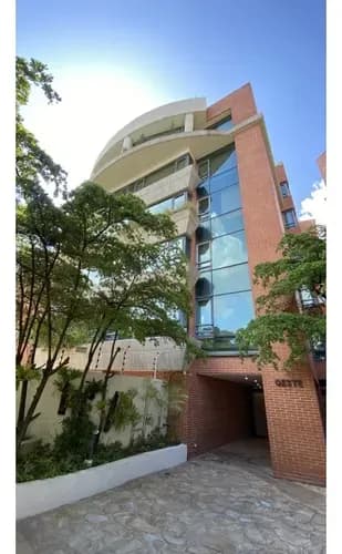 Vendo Apartamento 190m2 Las Mercedes 7231