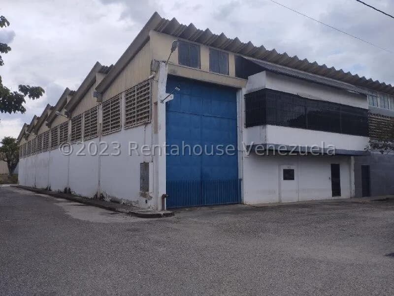 Comercial (Galpon - Deposito) en Venta en Zona Industrial 2, Lara