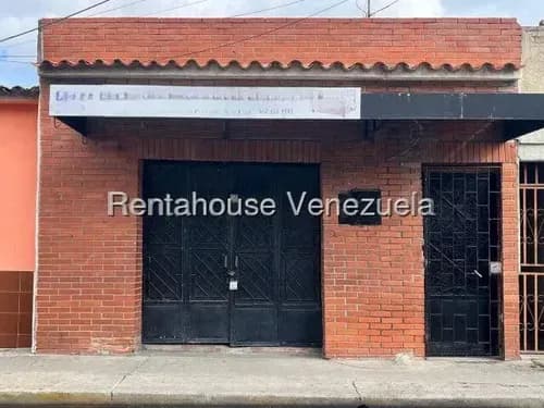 Comercial (local Comercial) En Alquiler En Centro, Lara Espera Por Ti// Cristina Raie// Asesor Inmobiliario