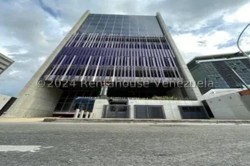 Excelente Oficina Situada En La Mejor Zona Comercial De Caracas - Franklin Marcano Mls #24-4302