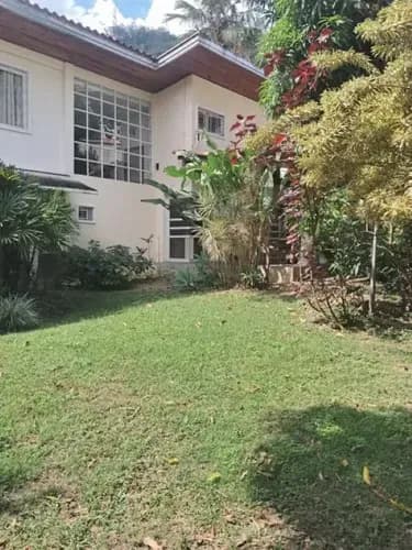 Hermosa Casa De Lujo En Venta En La Alta Florida.