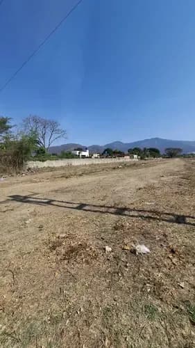 Terreno En Venta: San Diego Edo Carabobo 200 M2 Excelente Ubicación Pueblo Cerca De Colegio, Centro Asistencial, Recreacional Y Deportivo, Comercios Acometida De Luz Acometida De Agua U