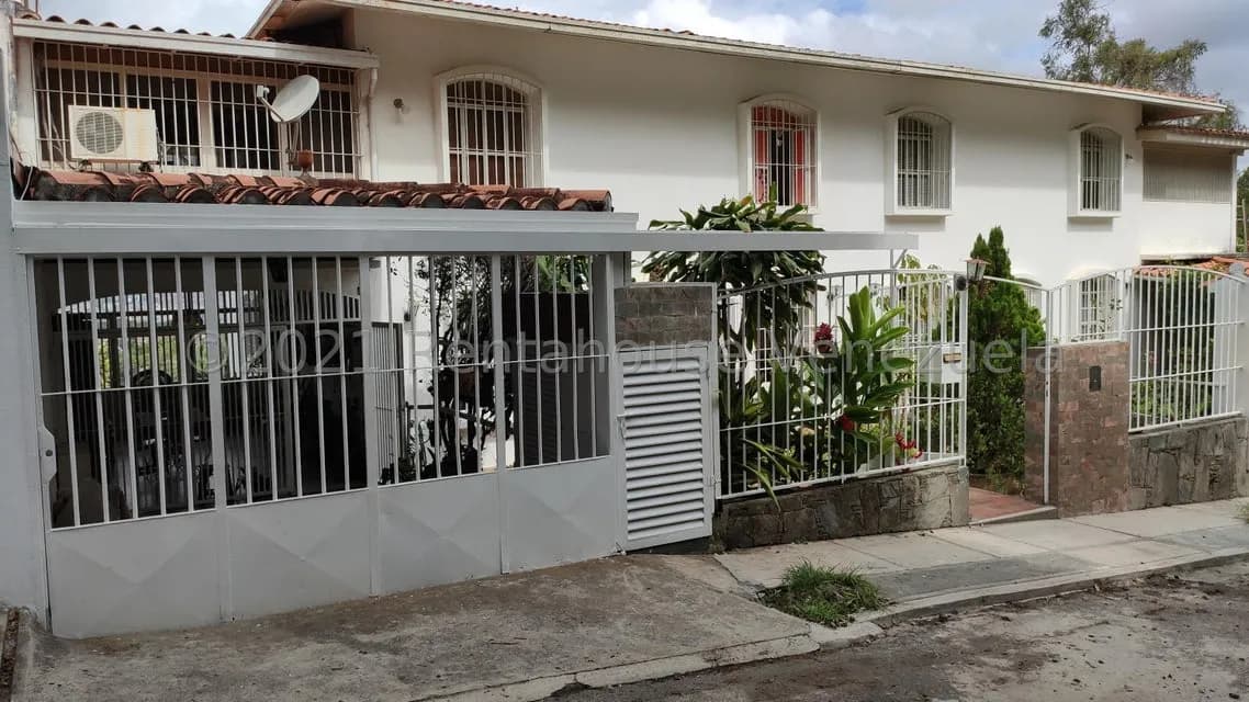 Casa (Multipes Niveles) en Venta en Macaracuay, Distrito Metropolitano