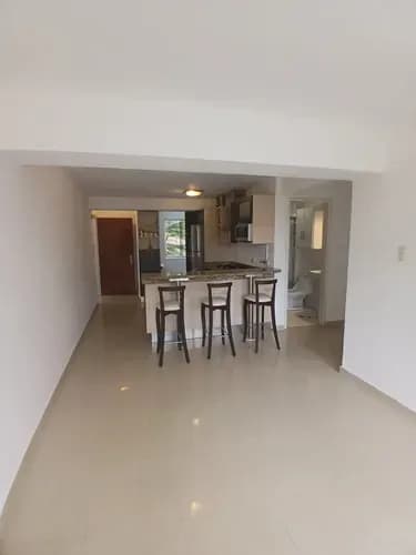 Apartamento En Venta Urb. Mañongo , Conj.residencial Santa Teresita. 83,48 M2 3 Habitaciones 2 Baños 2 Estacionamientos. An