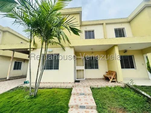 Estefani Salon R.a.h, Vende Casa De 2 Pisos Con Vigilancia Privada-cabudare /26-18359