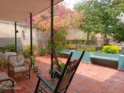 Venta Casa Con Terreno Calle Paez, Centro De Guatire