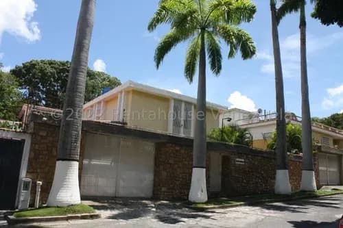 Casa En Venta El Cafetal 26-16870 Ac