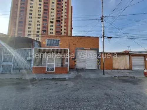 Galpon Local En Venta En Barquisimeto Centro Codigo 2 6 1 6 1 1 3 Mildred Galpon Con Local En Alquiler Ideal Para Tu Emprendimiento , En Excelente Ubicacion Comercial Ideal Para Ventas De Repuestos Y