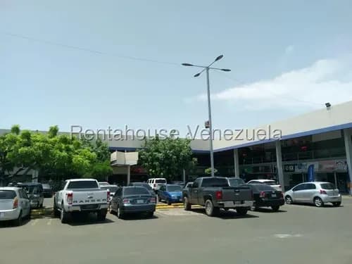 Local Comercial En Alquiler En Delicias Norte Em