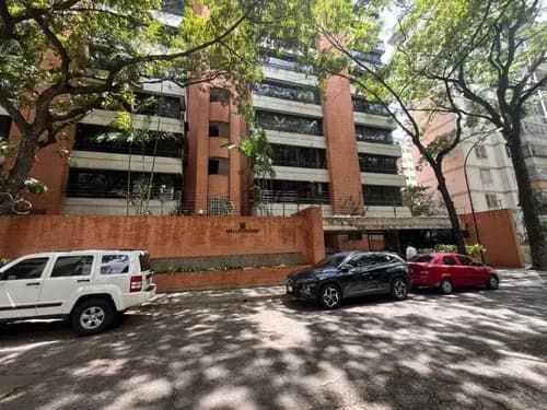 Se Vende Apto 158m2 1h/ 1b/ 1p + Maletero. La Campiña