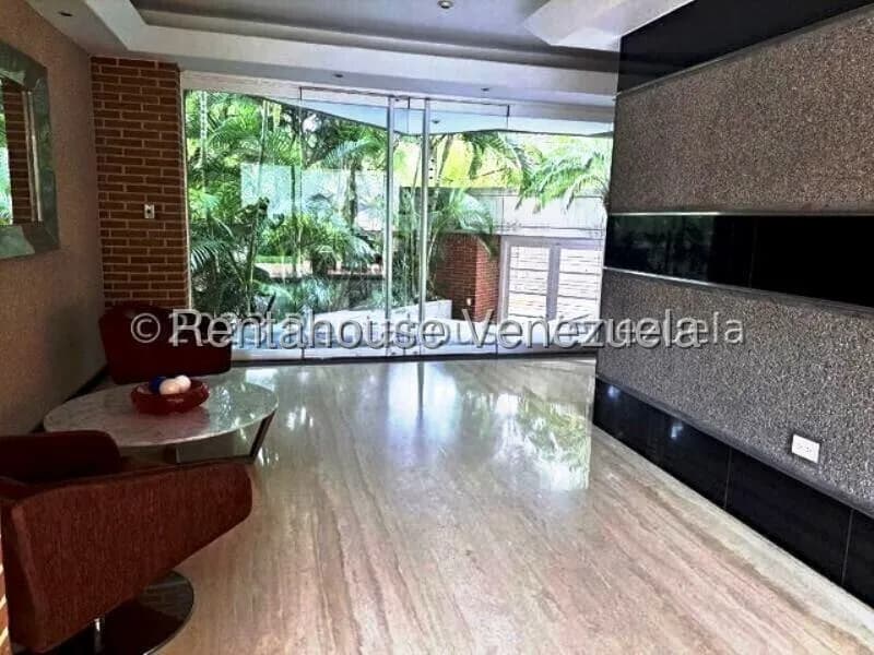 Apartamento (1 Nivel) en Alquiler en El Rosal, Distrito Metropolitano