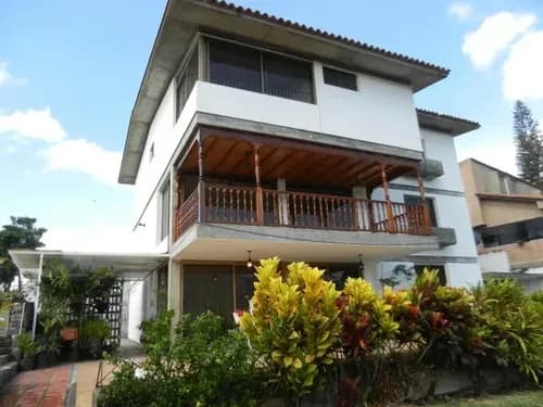 Casa En Venta,chulavista Mls #23-8046