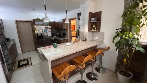 Vendo Apartamento Remodelado En Indio Mara Piso Bajo Aires Acondicionados Nuevos Pisos De Granito Cristalizados