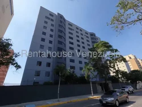 Apartamento En Tiuna Park: 241m² En Planta Baja, 3 Habitaciones, Planta Eléctrica Y 3 Puestos @eloisabermudez.rah