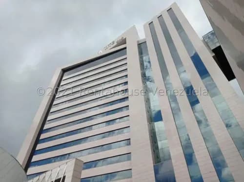 En Venta Oficina Totalmente Remodelada , Inm 22-17161, Aprovechando Sus Espacios En 2 Niveles Para Un Total De 102 Mtrs, Con Acabados De Primera, Hesperia Wtc