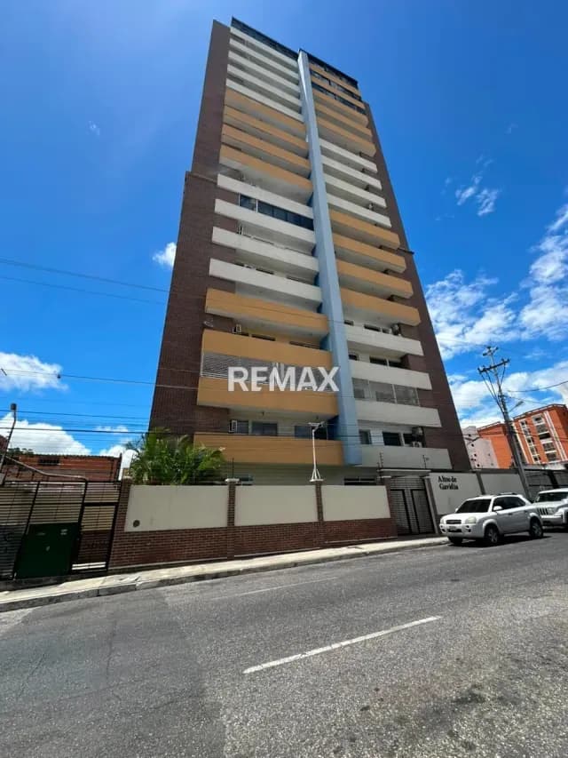 Apartamento en Alquiler Residencias Altos de Gavidea Zona Este - Barquisimeto