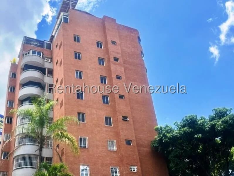 Apartamento (Duplex) en Venta en La Campiña, Distrito Metropolitano