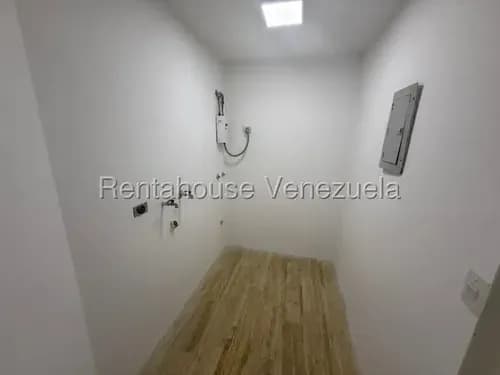 Este Moderno Apartamento De 60 M2 Destaca Por Su Diseño Funcional Y Excelente Distribución. Mls #26-20953