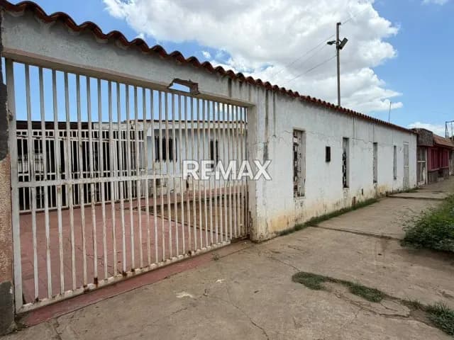VENDO CASA EN SAN RAFAEL ZONA OESTE