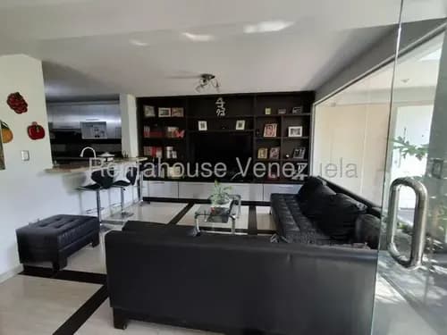 Daniela Linarez Vende Hermosa Casa Con Acabados De Alta Gama, Cocina Con Concepto Abierto, 6 Habitaciones, Vestier, 6 Baños, Terraza Espectacular, Cancha De Tenis, Este De Barquisimeto