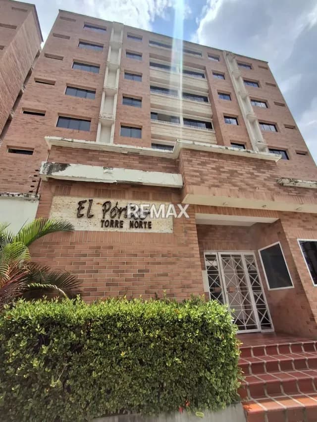 Cómodo y Moderno Apartamento en Alquiler, Ubicado en Residencias Pórtico I, Torre Norte, Las Acacias Valera