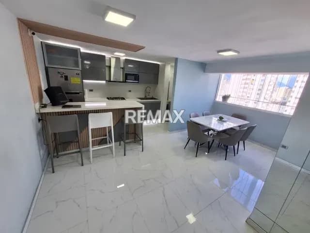 ALQUILER DE APARTAMENTO EN LA CANDELARIA, MUN. LIBERTADOR
