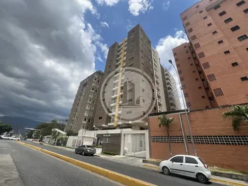 Se Vende Hermoso Apartamento A Estrenar Totalmente Remodelado Ubicado En Urb Base Aragua Res San Luis.013jsc