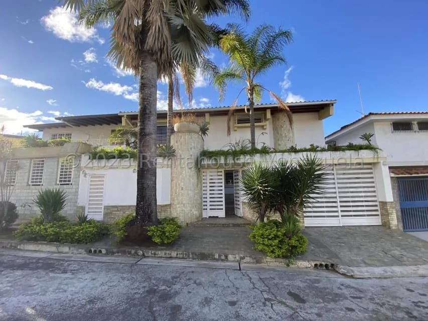 Casa (Contemporaneo) en Venta en Macaracuay, Distrito Metropolitano