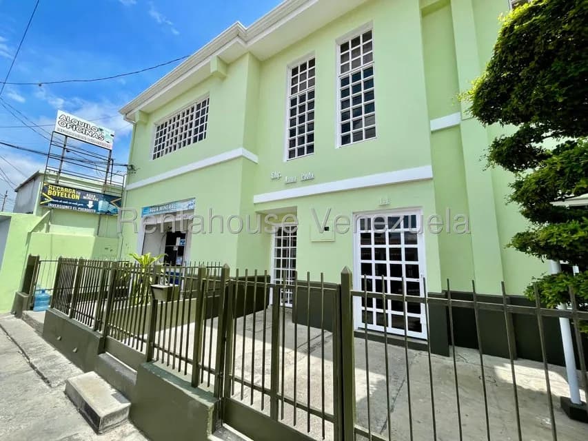 Comercial (Local Comercial) en Alquiler en Centro, Lara