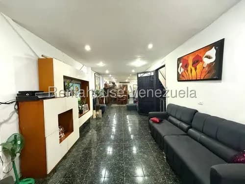 Galpon - Deposito En Alquiler En Quinta Crespo, Distrito Metropolitano Ft 26-12549