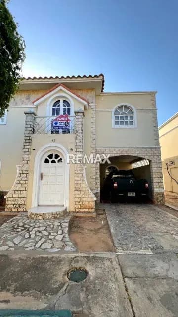 VILLA THOWNHOUSE COSTA ROSMINI