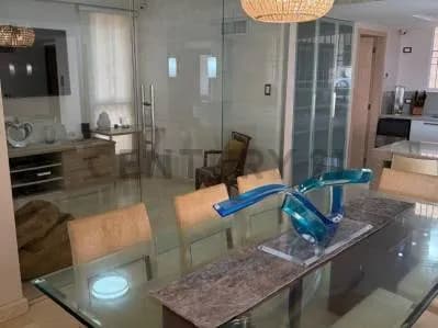 Oportunidad en Residencias Carolina. Ubicacion Estrategica.