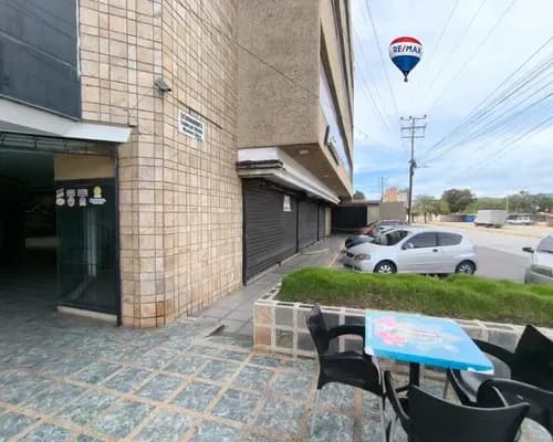 Re/max 2 Mil Vende, Local Comercial, Avenida Bolivar, Porlamar, Nueva Esparta, Isla De Margarita
