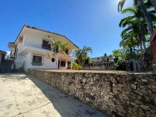 Josseyris Jimenez Vende Casa En Colinas De Guataparo