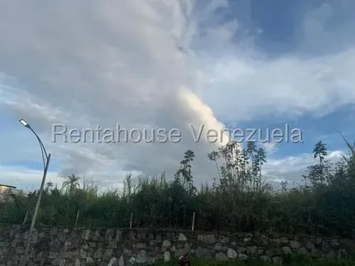 Agp Terreno En Venta En La Lagunita Country Club, Excelente Inversión 25-14569