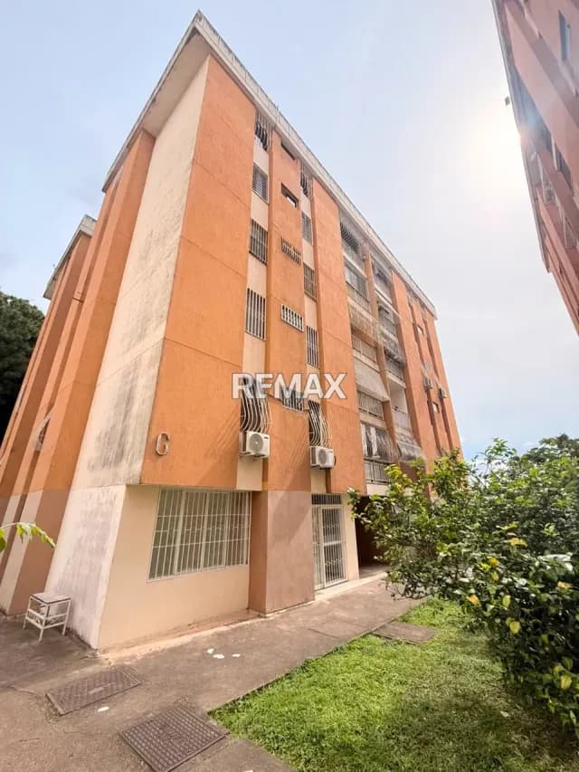 Apartamento. Alquiler. Las Acacias