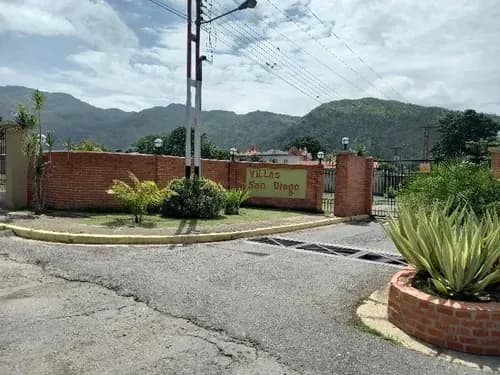 Eglée Suárez Vende Terreno En Villas De San Diego Plt-215.