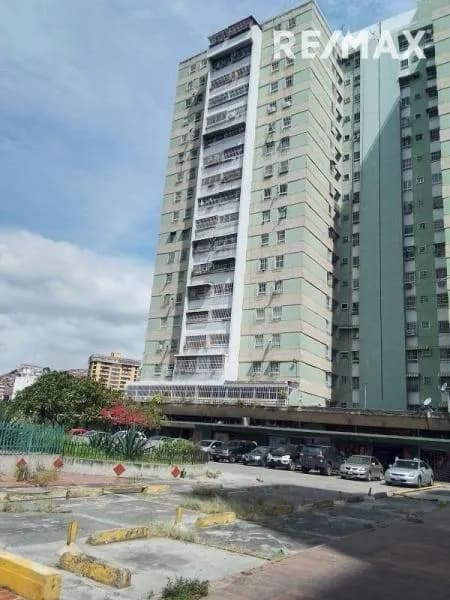 ALQUILER DE APARTAMENTO EL PARAISO