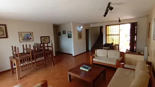 Townhouse Altos De Guataparo, Residencia Las Villas. Planta 100%. Az