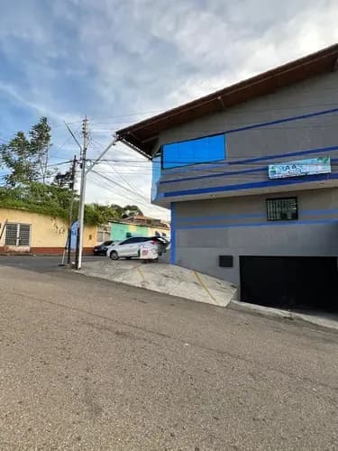 Xv, En Venta Edificio Comercial Ubicado En La Calle 13 , Esquina Carrera 2 Del Sector La Ermita.