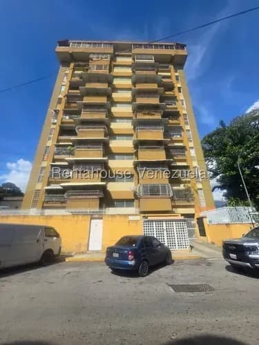 Se Ofrece Excelente Apartamento Remodelado Y Amoblado Para La Venta En El Paraiso 2619997 Ijp