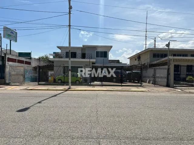 CASA COMERCIAL EN VENTA, SECTOR SANTA MARÍA, 4005, MARACAIBO ESTE.