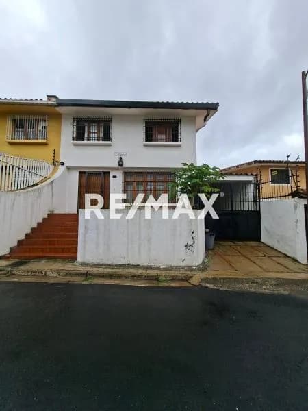 Venta de Casa en Colinas de Santa Monica