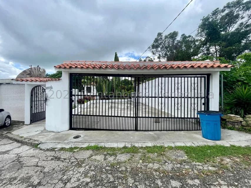 Casa (Multipes Niveles) en Venta en El Peñon, Distrito Metropolitano