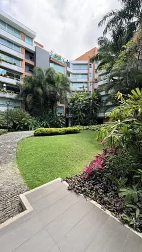 Apartamento De Lujo En La Calle San Marino De Campo Alegre
