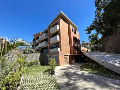 Ad Exclusivo Complejo Multifamiliar En Venta En Lomas De Las Mercedes #26-15175