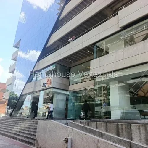 Edt Oficina En Alquiler En Las Mercedes En Ubicación Corporativa Y Acabados De Lujo 26-15447 Yf