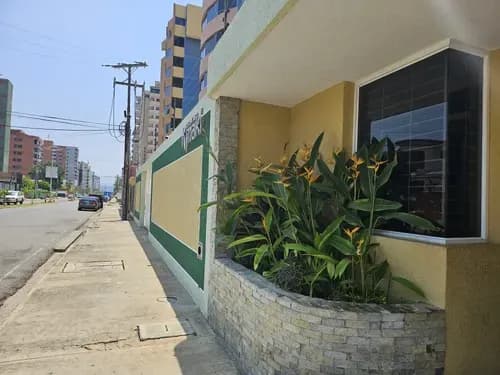 En Alquiler Amplio Y Moderno Apto De 3 Hab En Res Kynaki Lecheria Anzoategui