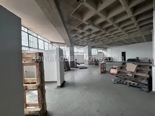 Jel Galpón En Alquiler En Guaicay 25-23372 Fg