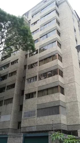 Apartamento Muy Comodo Y Practico. De Fácil Acceso De Las Principales Vías.